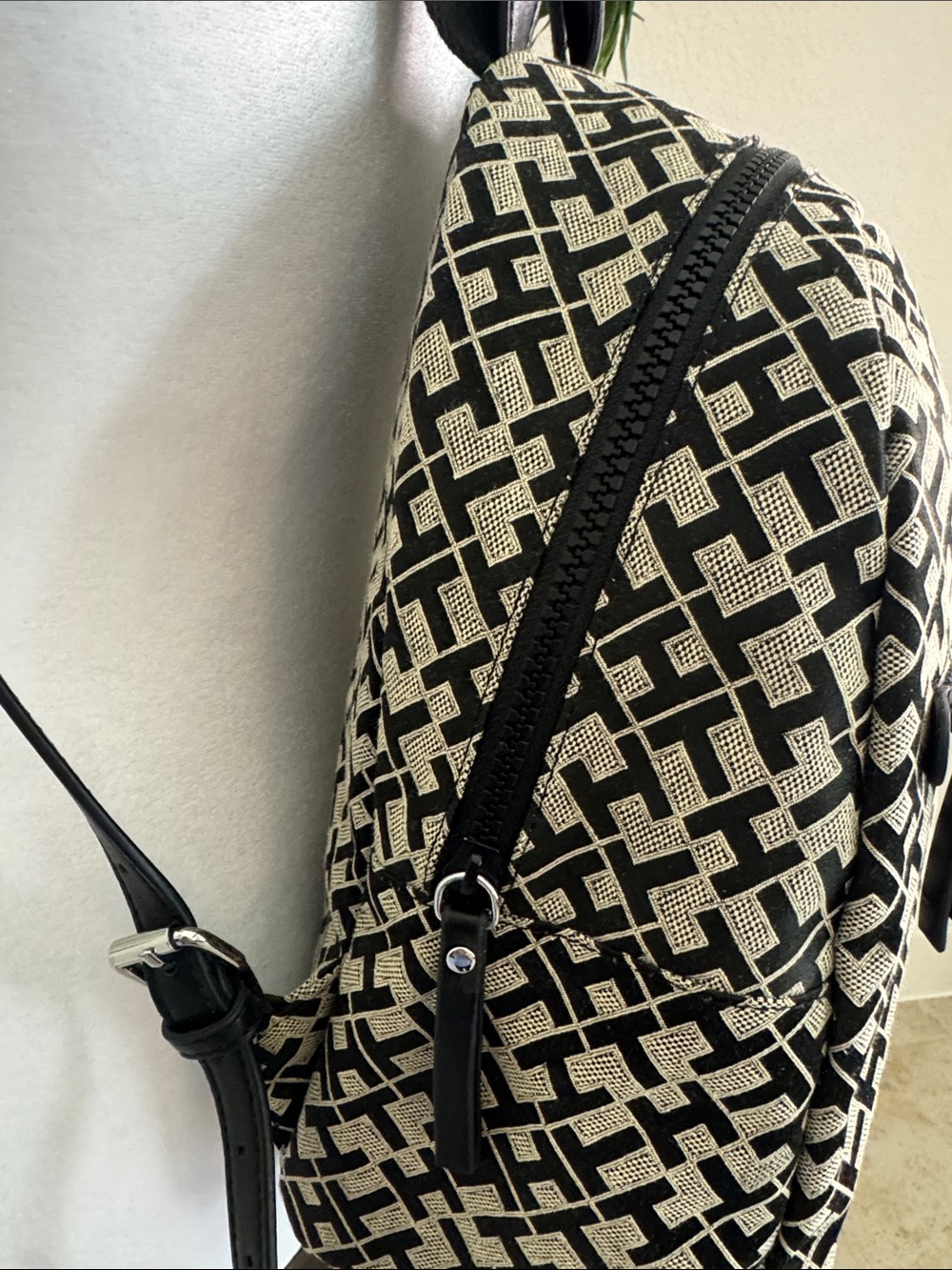 Tommy Hilfiger Monogram Jacquard Adjustable Mini Backpack - Picture 3 of 14
